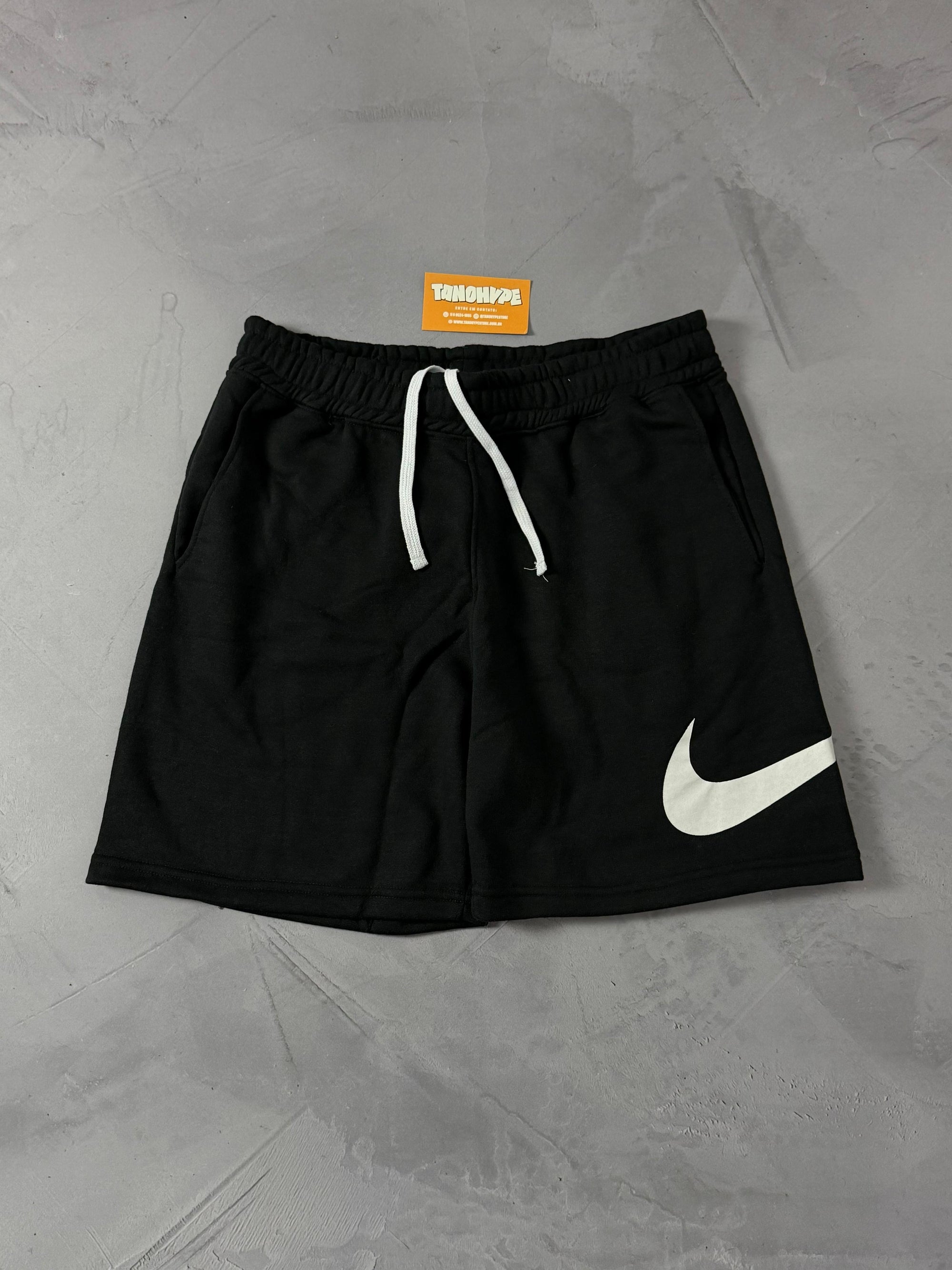Shorts Moletom Nike Big Swoosh - Preto