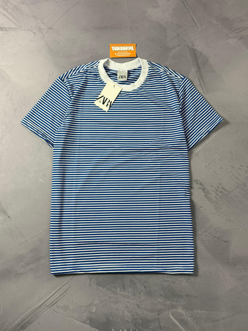 Camiseta Zara Listrada - Azul e Branco