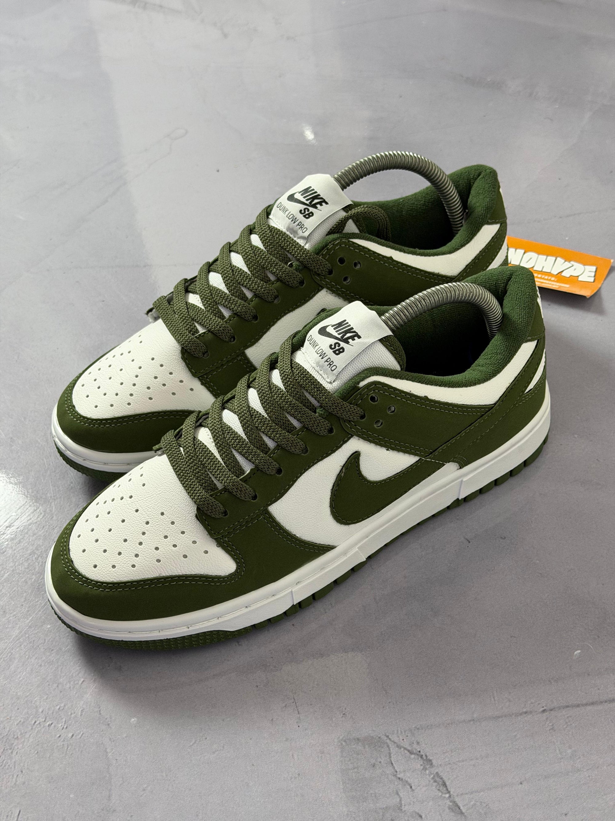 Tênis Nike Dunk - Verde Militar