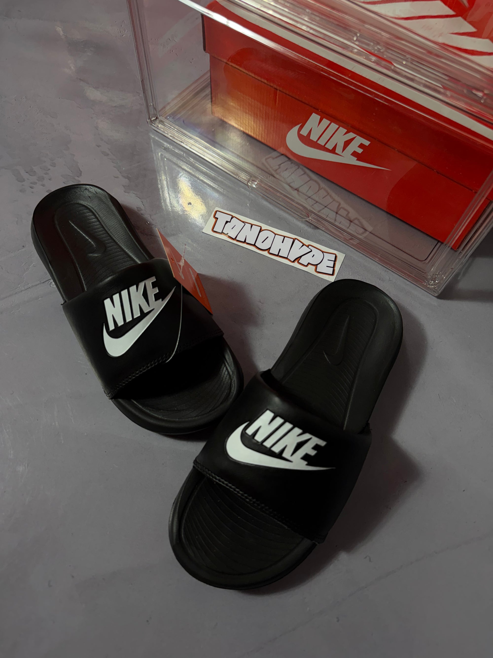 Chinelo Slide Nike Victori - Preto