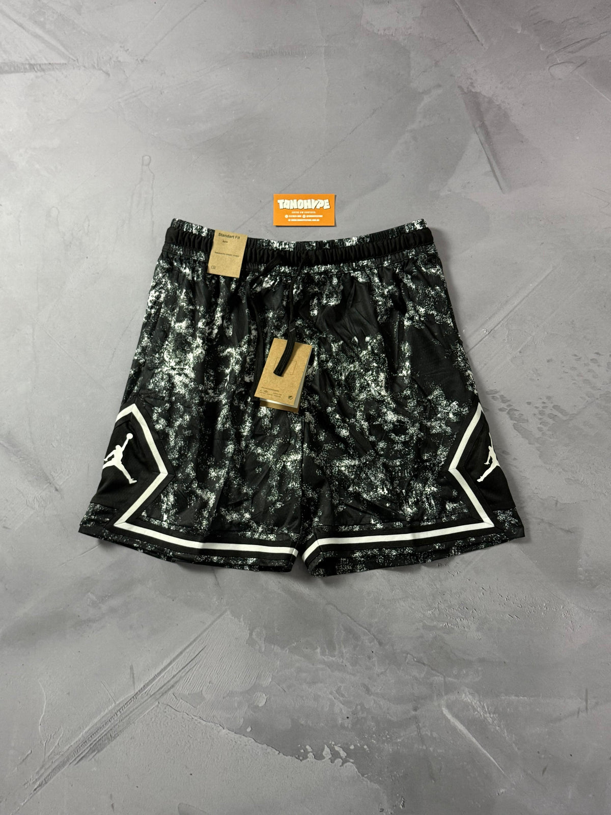 Shorts Jordan Diamond Dri Fit - Cinza e Preto