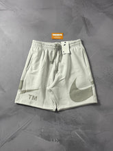 Shorts Moletom Nike Big Swoosh TM - Branco