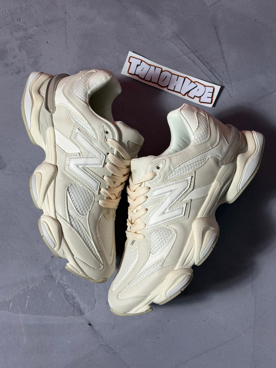 Tênis New Balance 9060 - Off-White