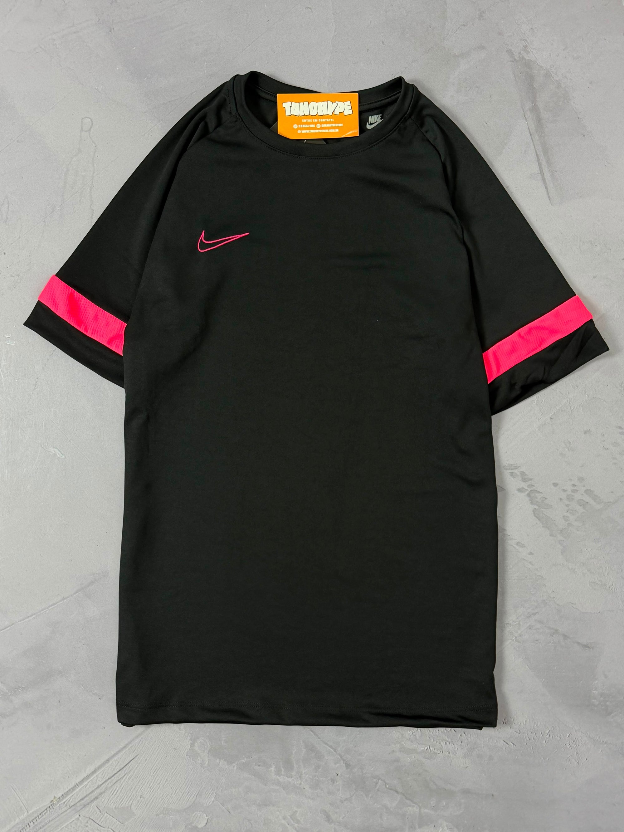 Camiseta Nike Dri Fit Academy 2021 - Preta/Rosa
