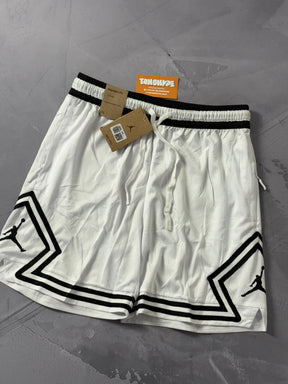 Shorts Jordan Diamond Dri Fit - Branco
