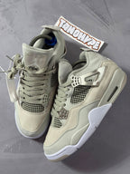 Tênis Nike Air Jordan 4 - Bege