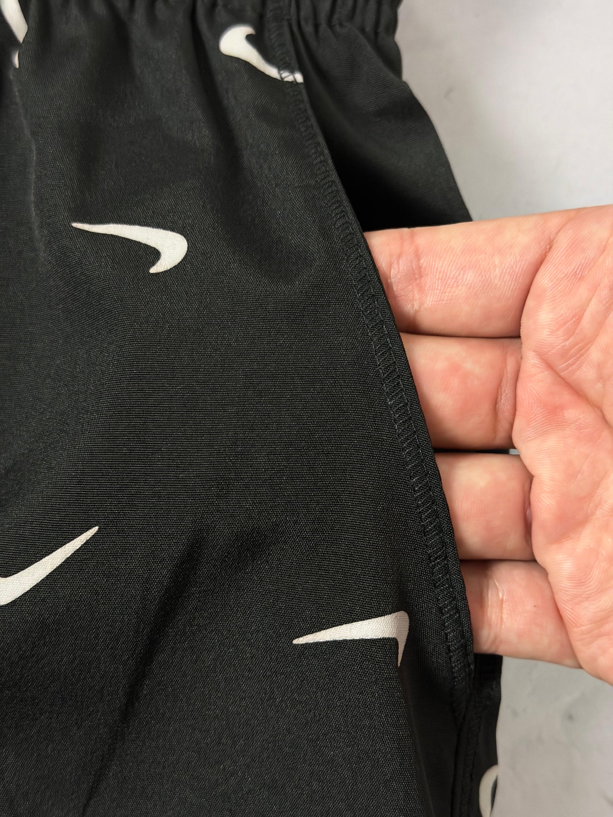 Shorts Tactel Nike Chuva de Swoosh