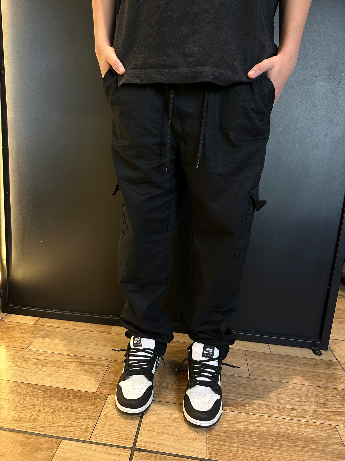 Calça Cargo Reta - Preta