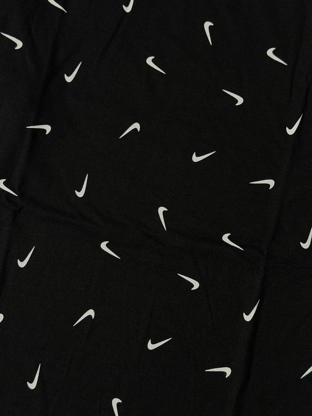 Camiseta Nike Chuva de Swoosh