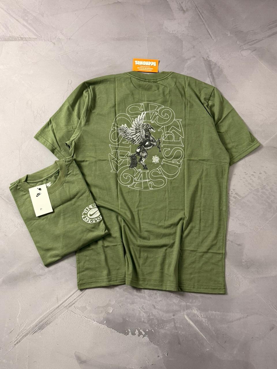 Camiseta Nike Pegasus - Verde