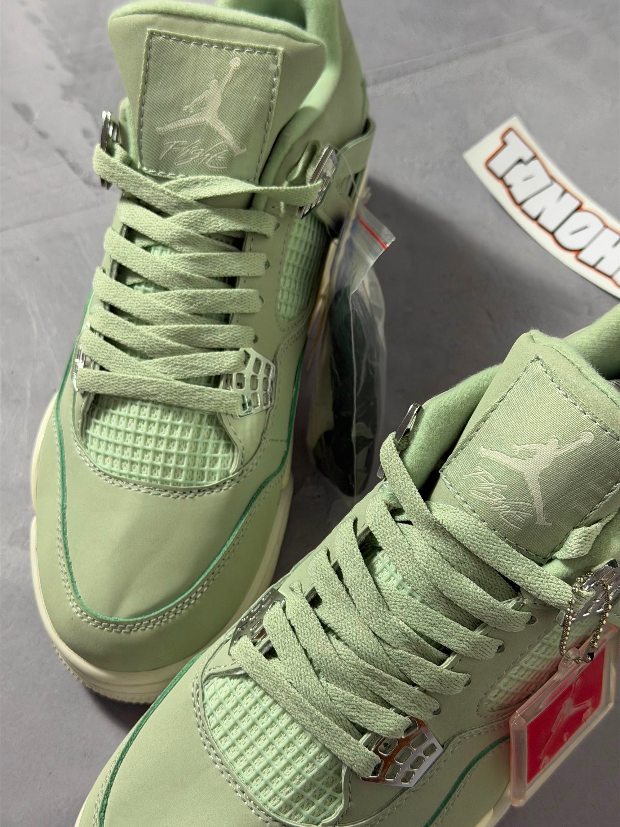 Tênis Nike Air Jordan 4 - Green