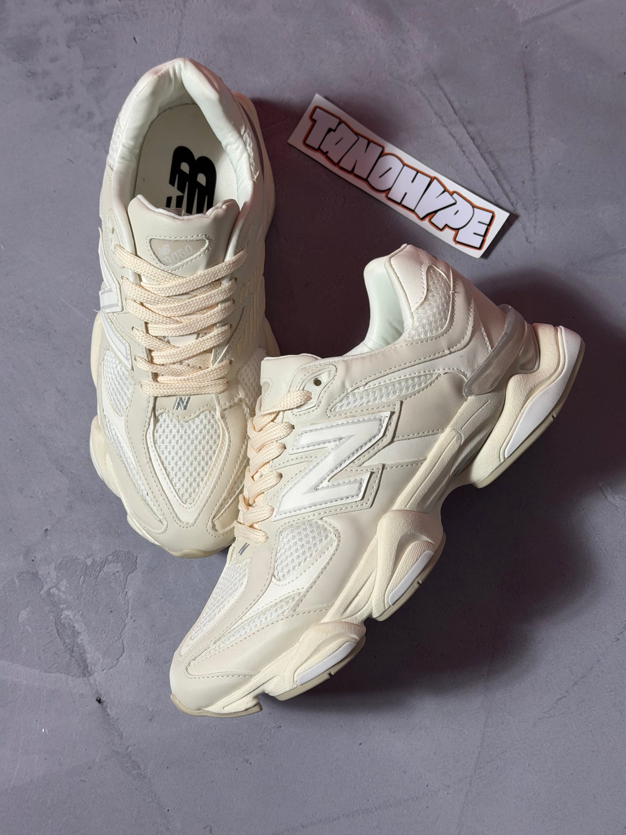 Tênis New Balance 9060 - Off-White