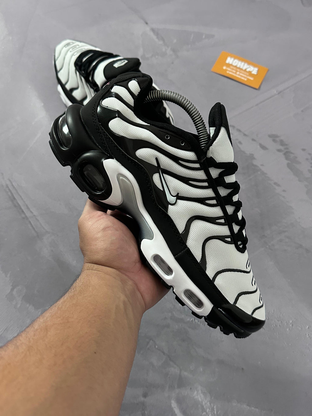 Tênis Nike Air Max Plus TN - Oreo