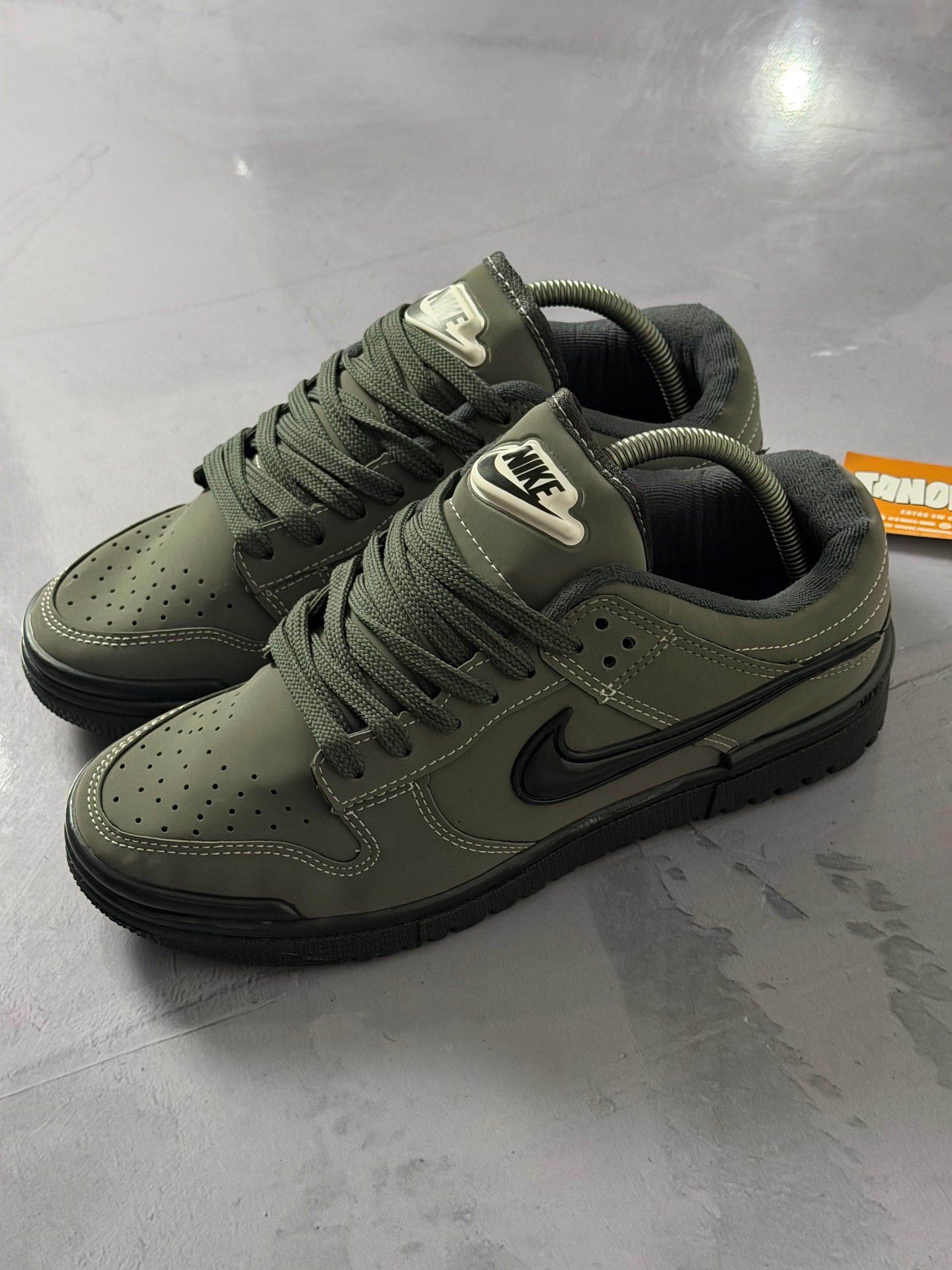Tênis Nike Dunk Twist  - Chumbo