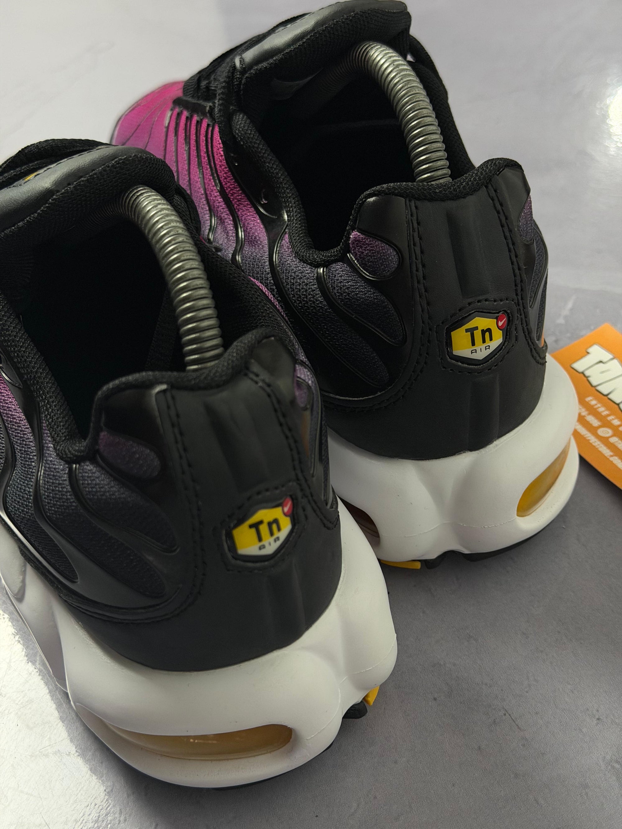 Tênis Nike Air Max Plus TN - Hyper Violet