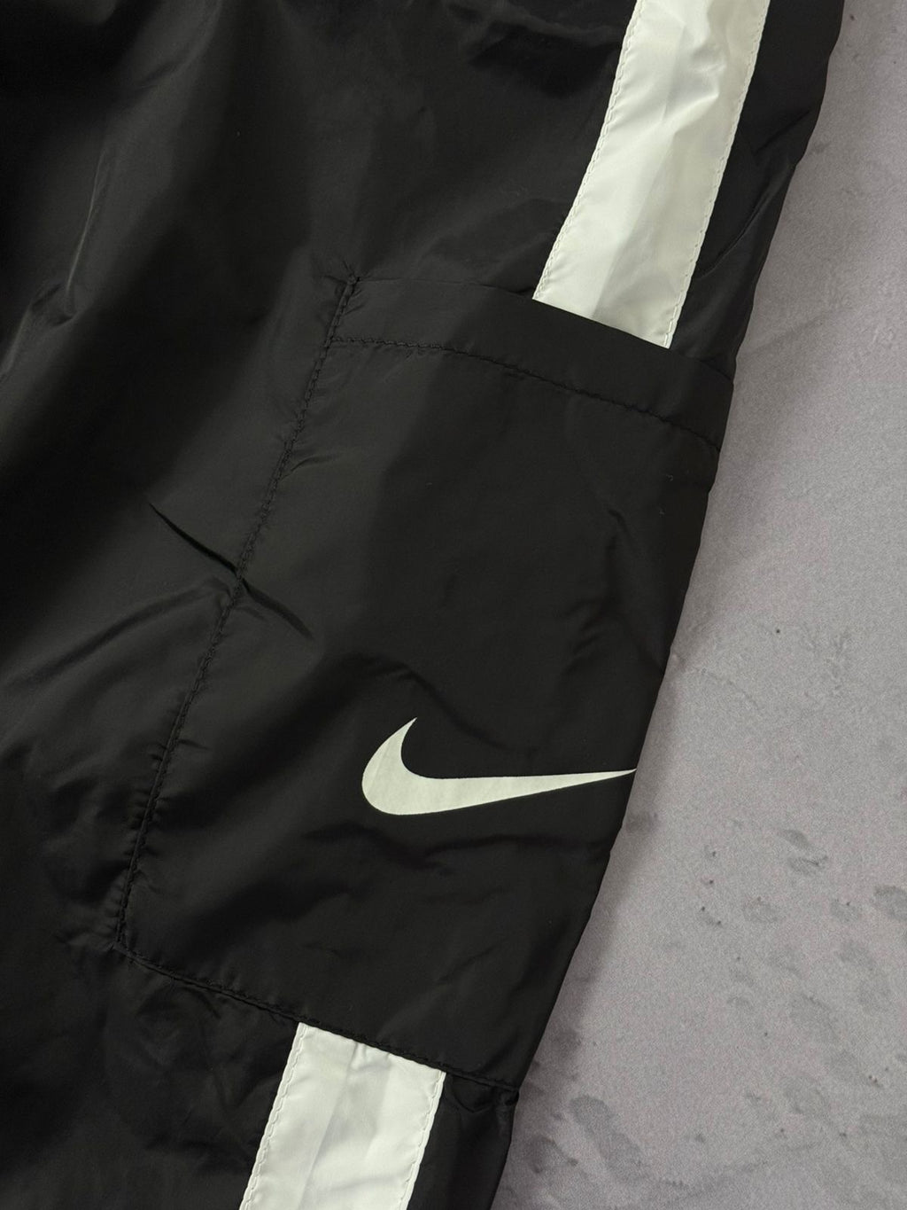 Calça Nike Faixa Tactel - Preto