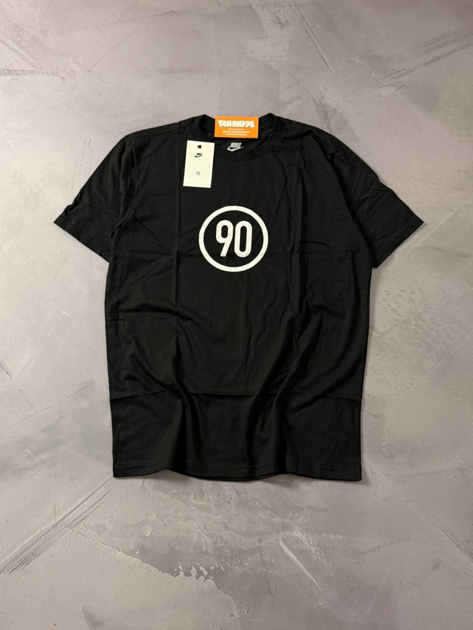 Camiseta Nike Total 90 - Preto