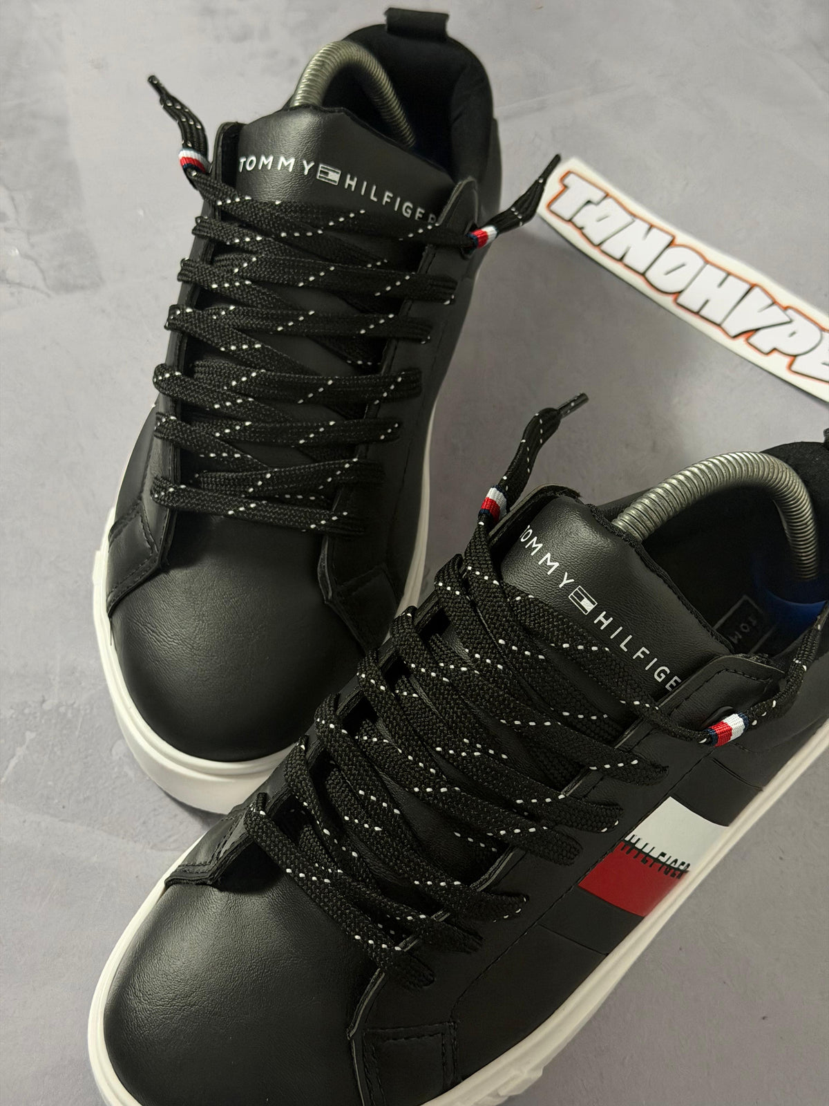 Tênis Tommy Hilfiger Dino - Preto