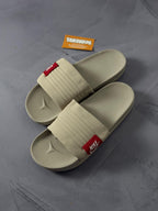 Chinelo Slide Nike Offcourt Adjust - Bege