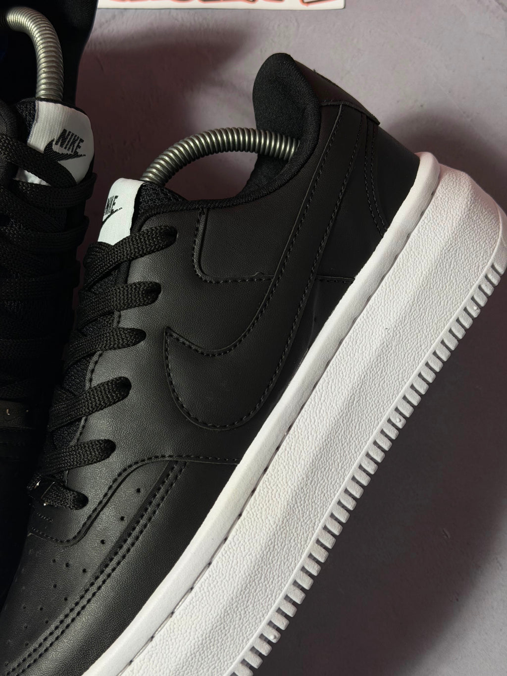 Tênis Nike Court Vision Alta - Preto/Branco