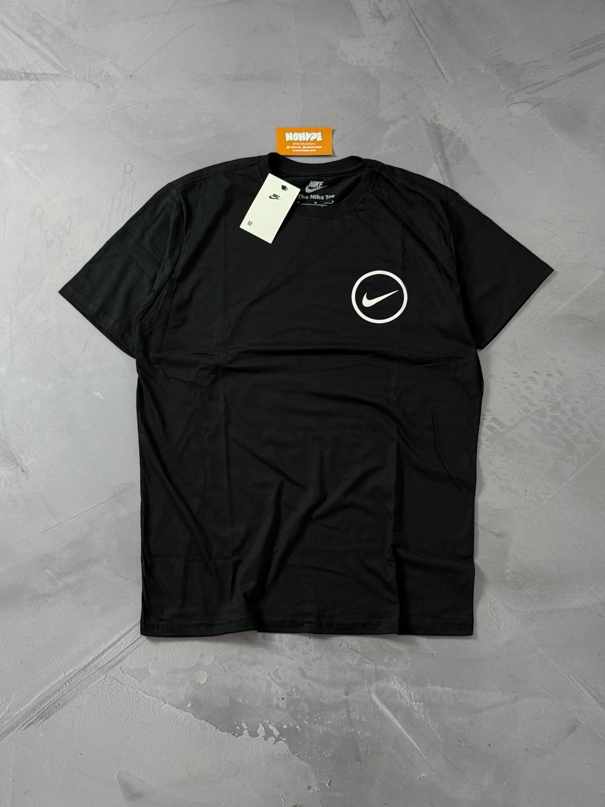 Camiseta Nike Circle - Preto