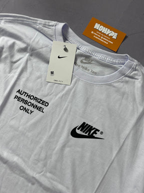 Camiseta Nike Authorized 2.0 - Branco
