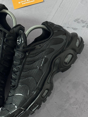 Tênis Nike Air Max Plus TN - Triple Black