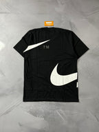 Camiseta Nike Big Swoosh TM - Preto