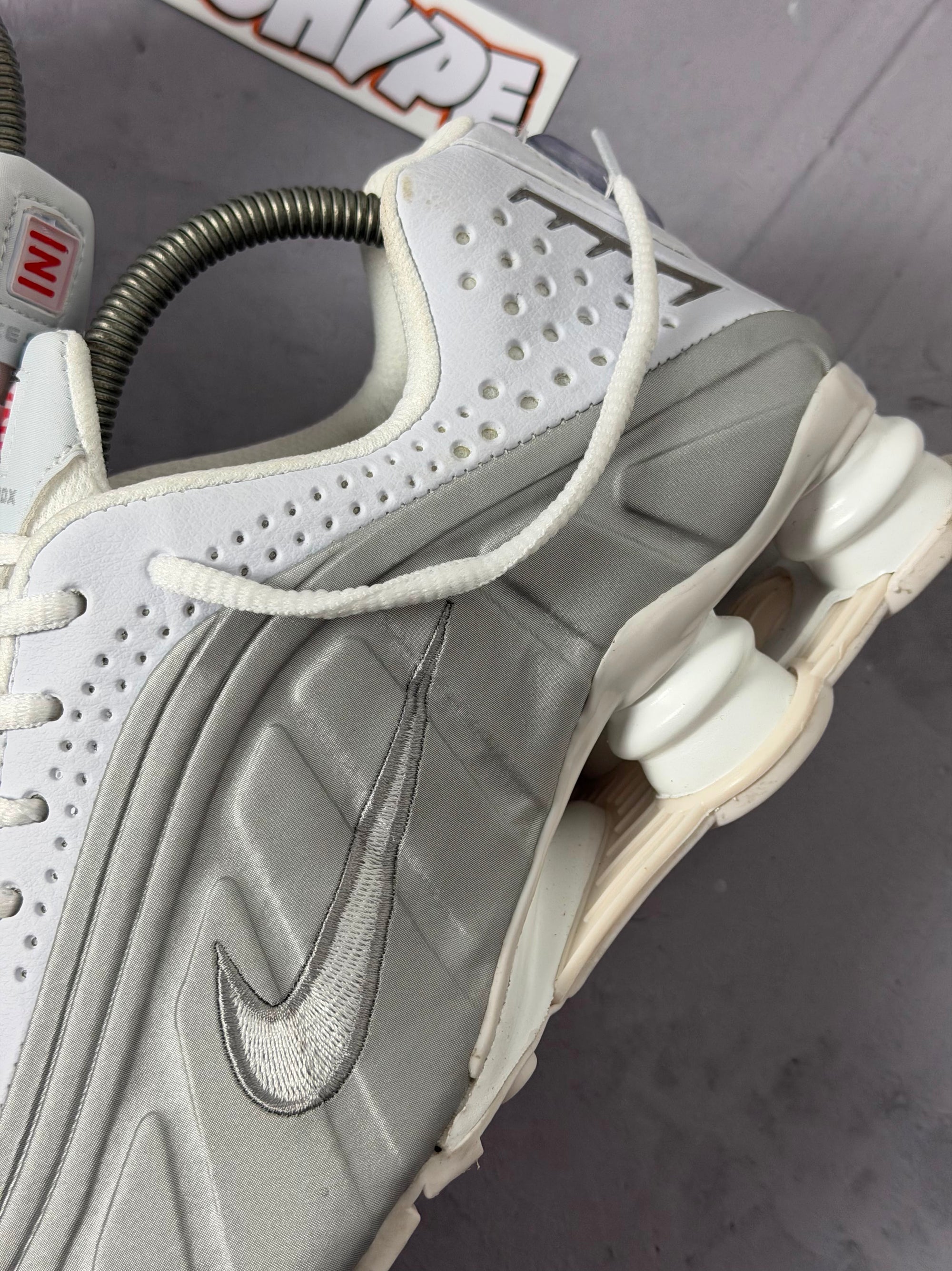 Tênis Nike Shox R4 - Branco