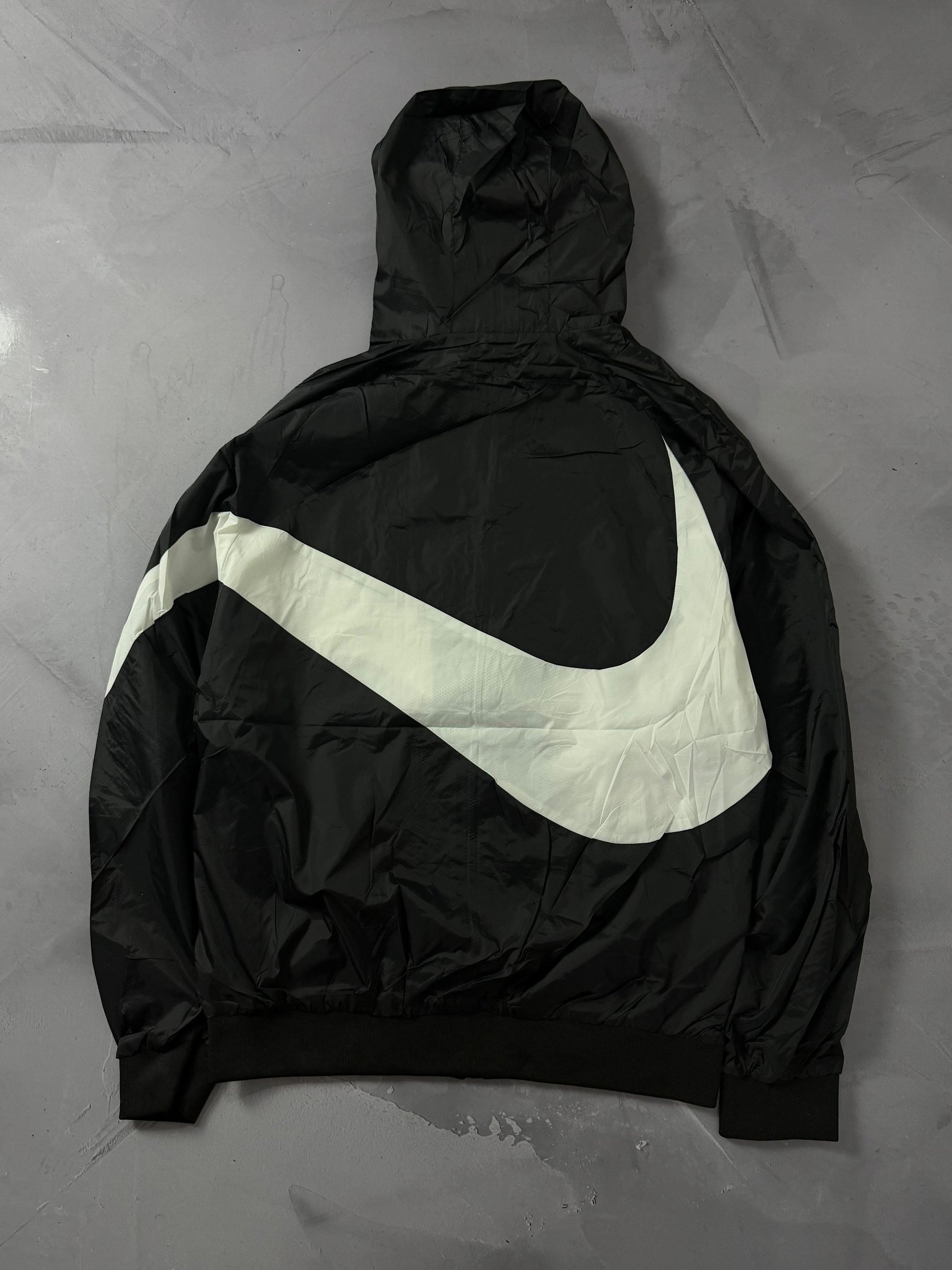 Corta Vento Nike Big Swoosh - Preto
