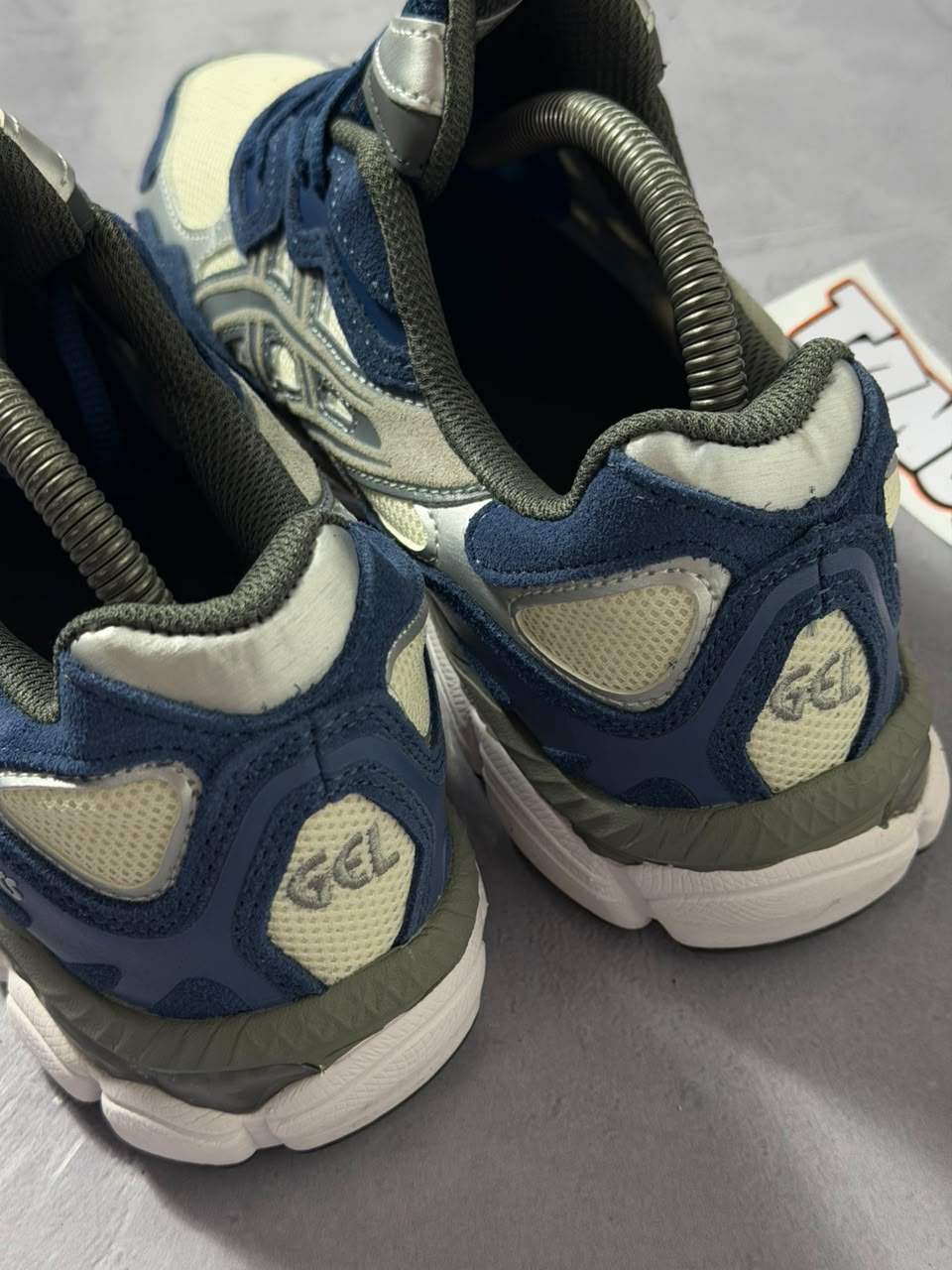 Tênis Asics Gel NYC - Azul Marinho