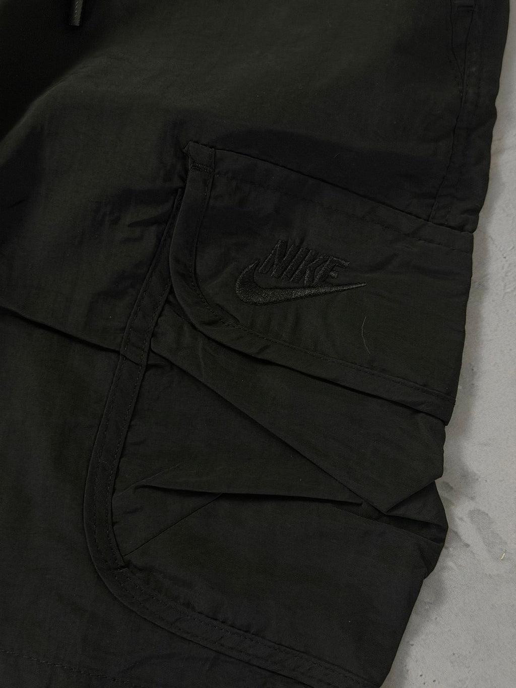 Shorts Tactel Cargo Nike - Preto