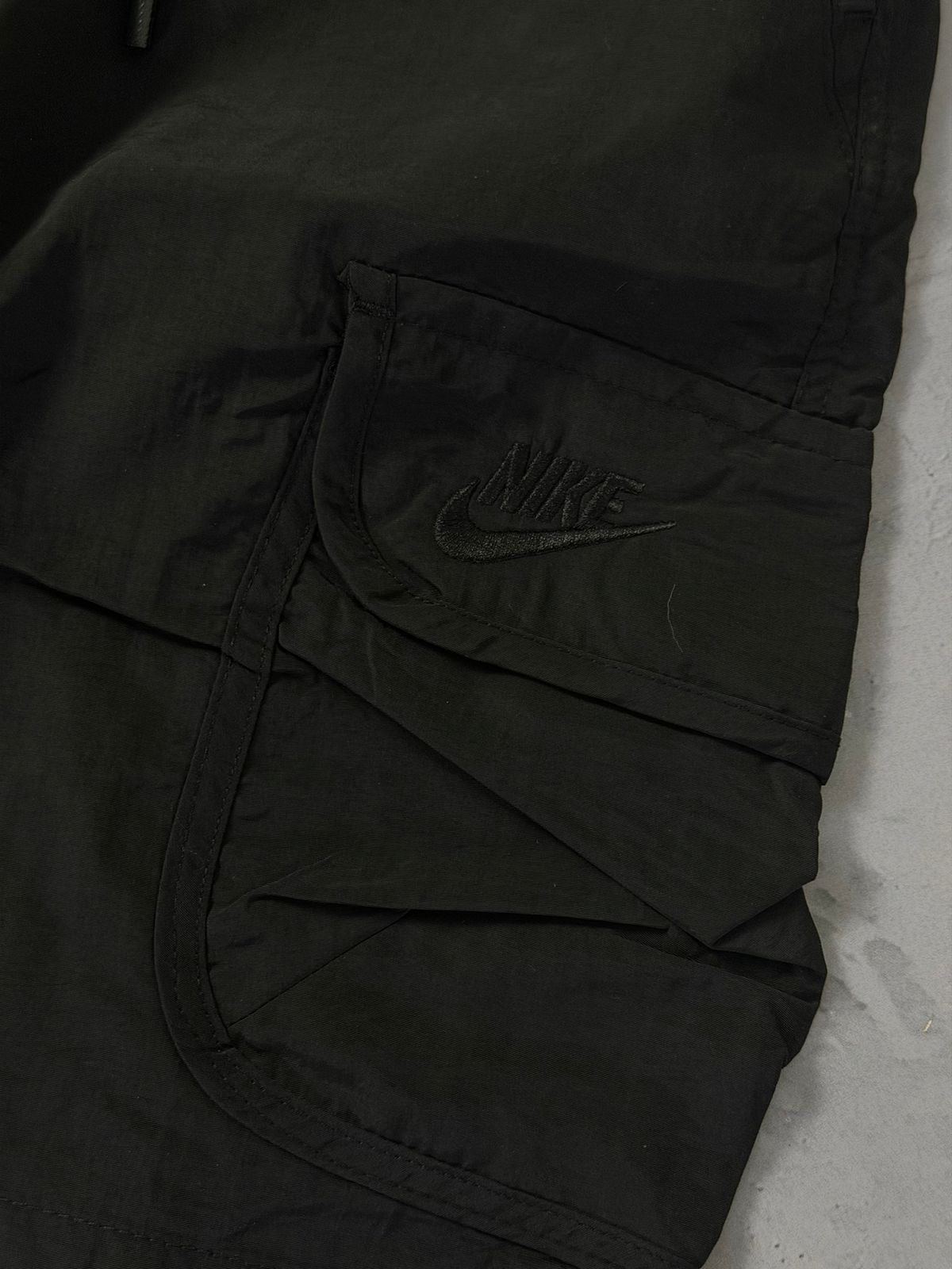 Shorts Tactel Cargo Nike - Preto