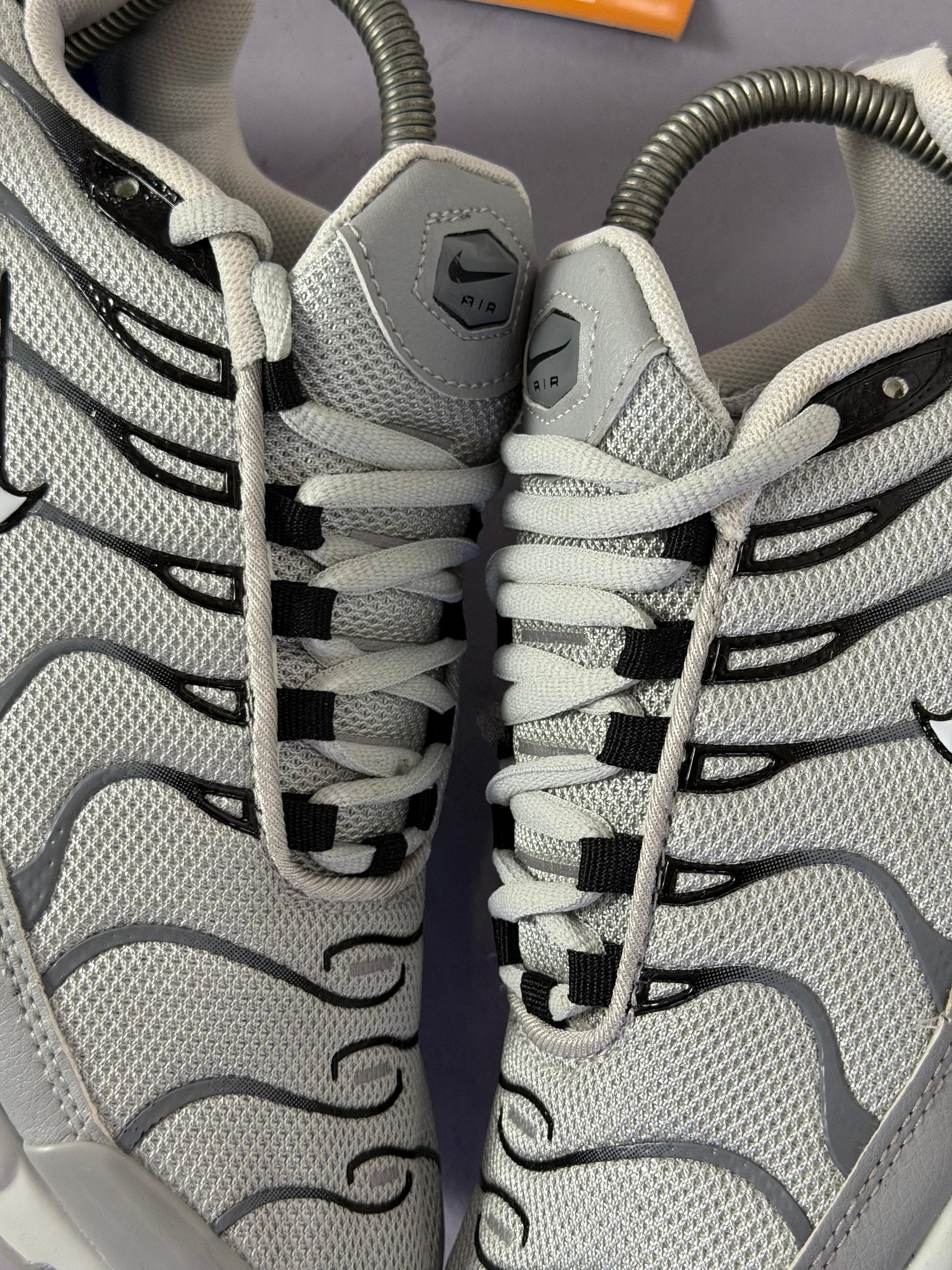 Tênis Nike Air Max Plus TN - Wolf Grey