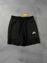 Shorts Tactel Cargo Nike SB - Preto