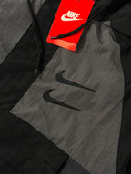 Corta Vento Nike Double Swoosh - Cinza