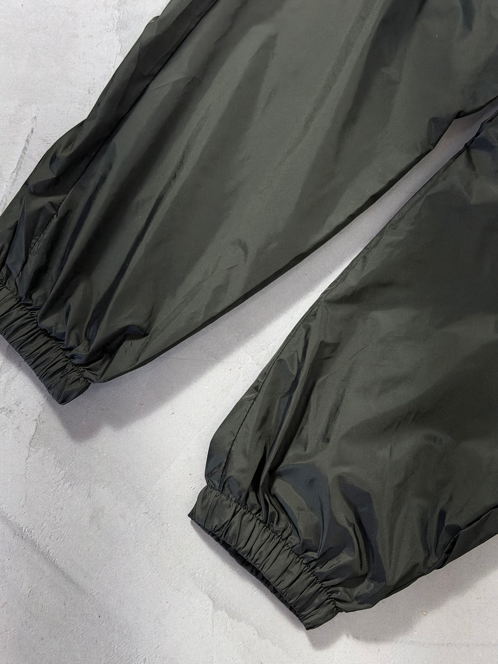 Calça Nike Windrunner Tactel - Preto