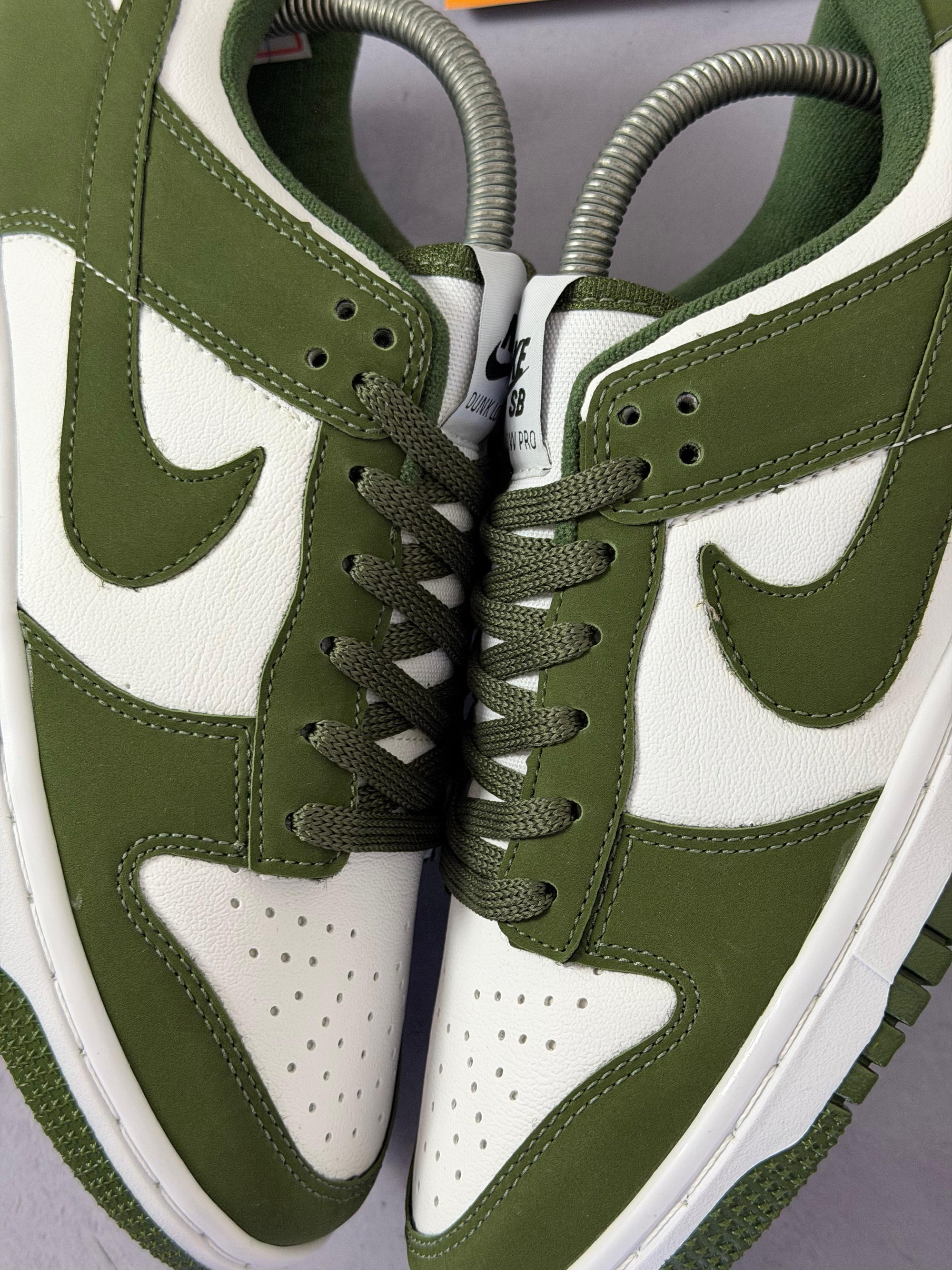 Tênis Nike Dunk - Verde Militar