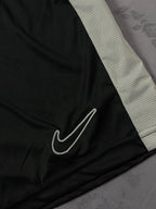 Shorts Nike Academy 23 - Preto