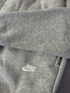 Conjunto Moletom Nike Club-Adulto Masculino