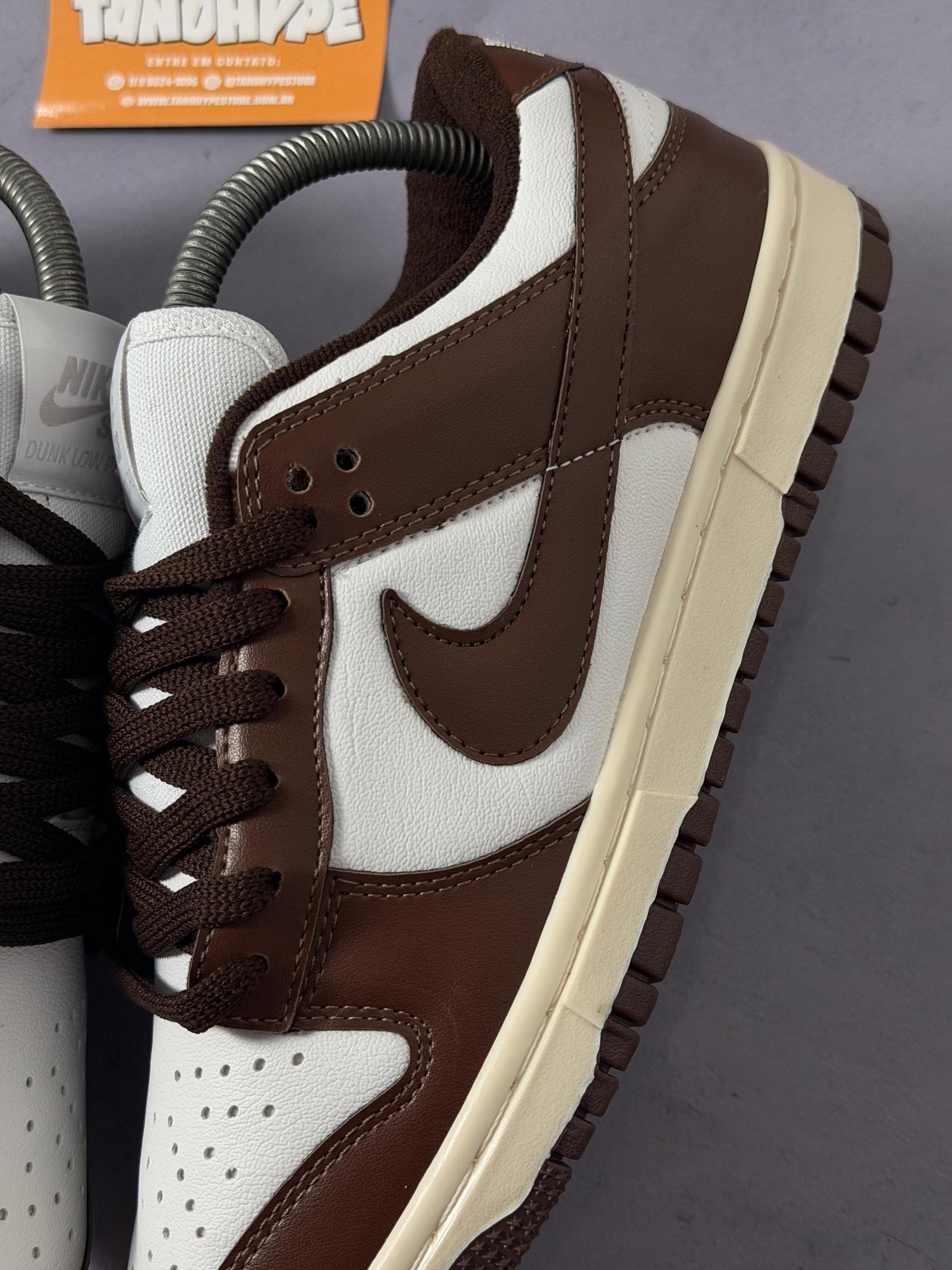 Tênis Nike Dunk - Marrom