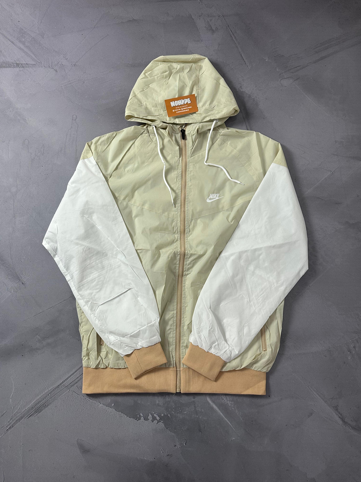 Corta Vento Nike Windrunner - Bege e Branco