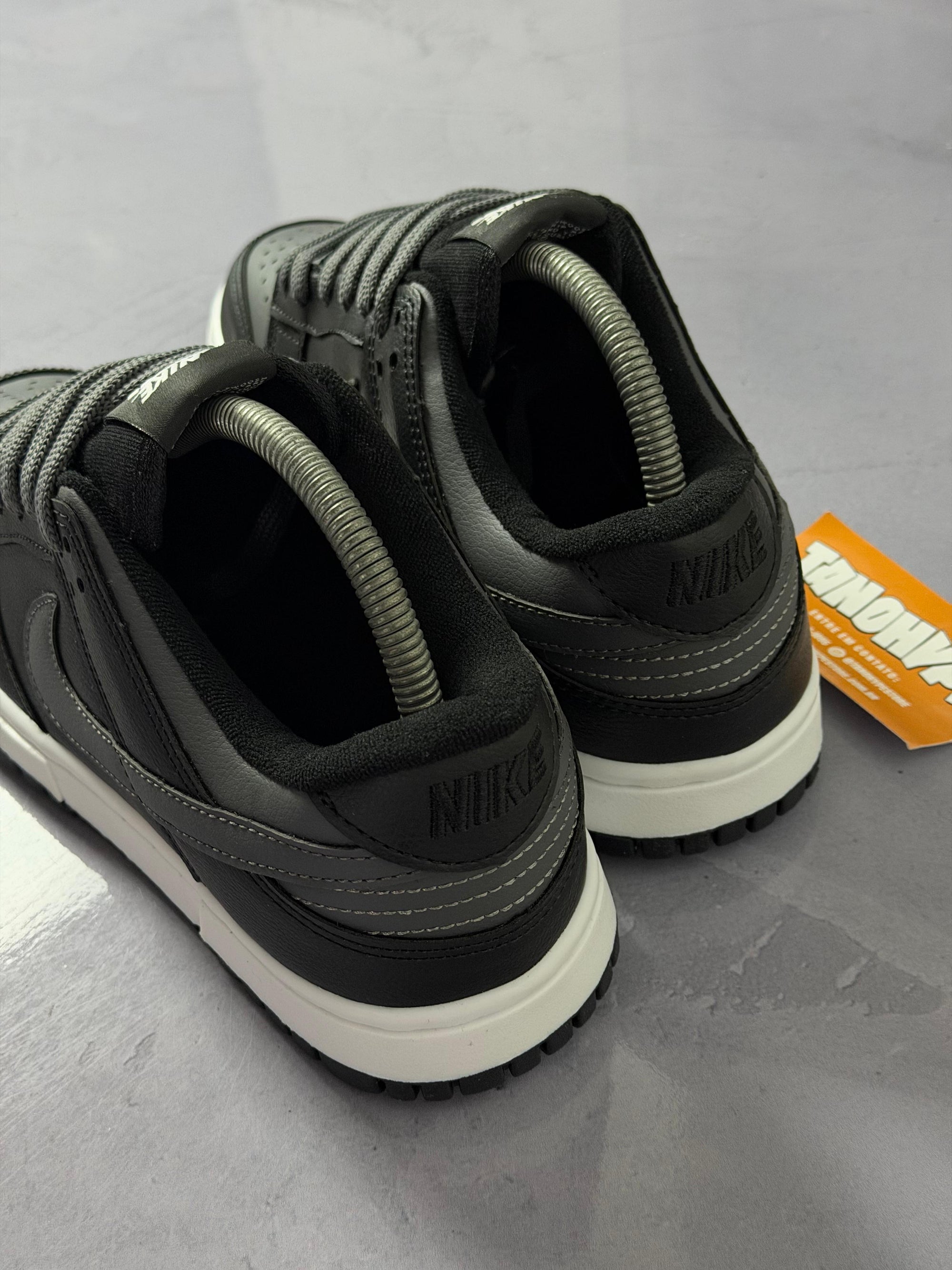 Tênis Nike Dunk - Dark Grey
