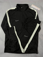 Conjunto Academy Dri Fit - Preto