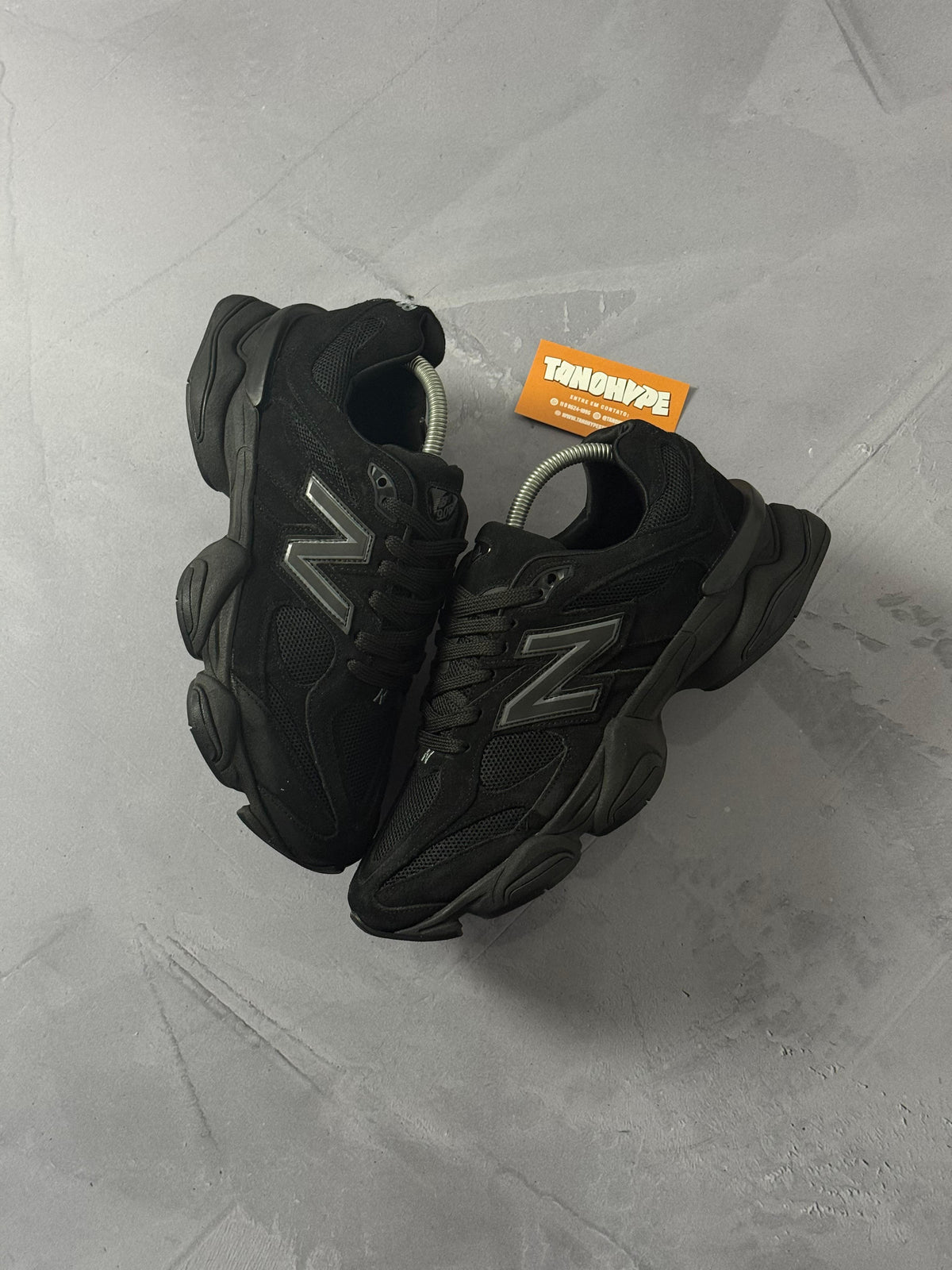 Tênis New Balance 9060 - Preto