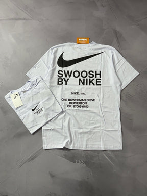 Camiseta Nike By Swoosh - Branca