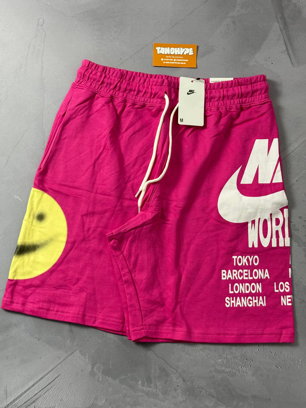 Shorts Moletom Nike World Tour - Rosa