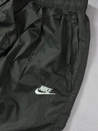 Calça Nike Windrunner Tactel - Preto