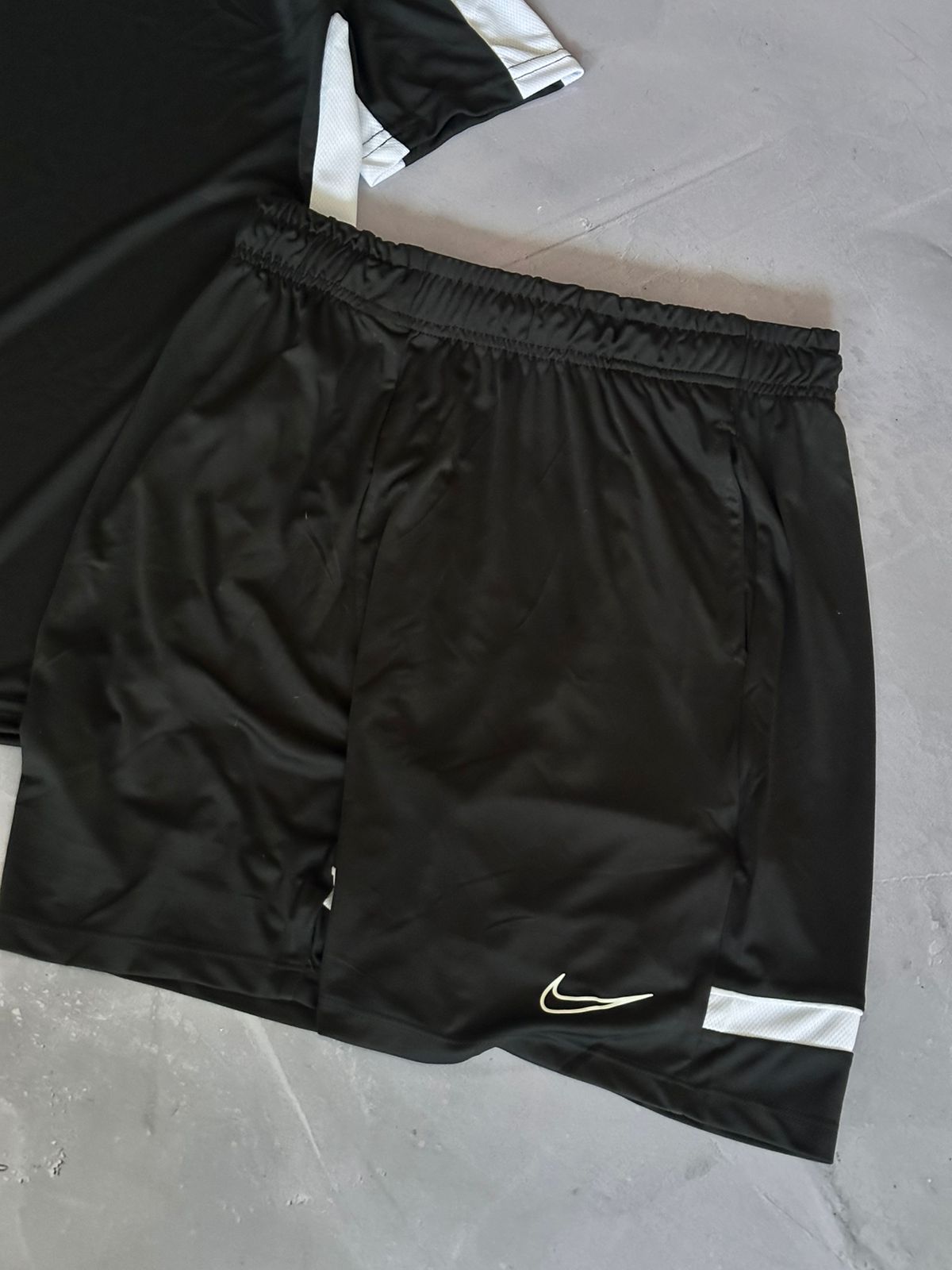 Conjunto Nike Academy 2023 - Preto