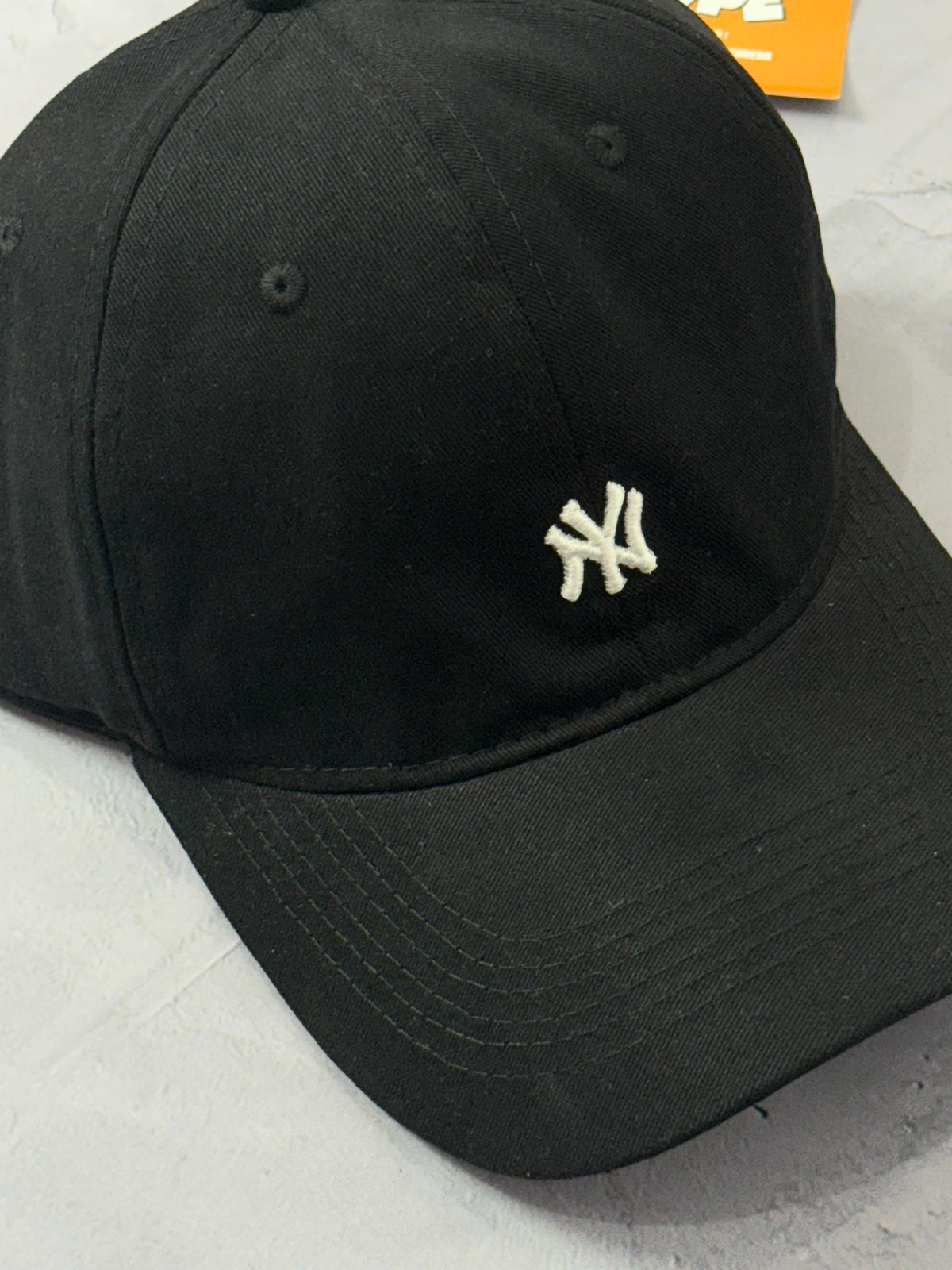 Boné New Era Dad Hat Mini Logo - Preto